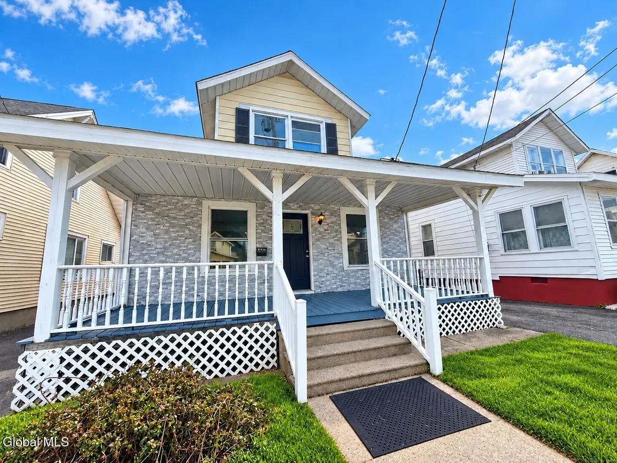 272 Altamont Avenue, Schenectady, NY 12304 - #1