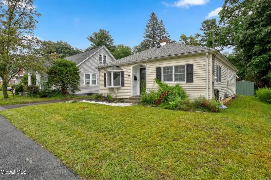 58 Frederick Avenue, Colonie, NY 12205 - #3