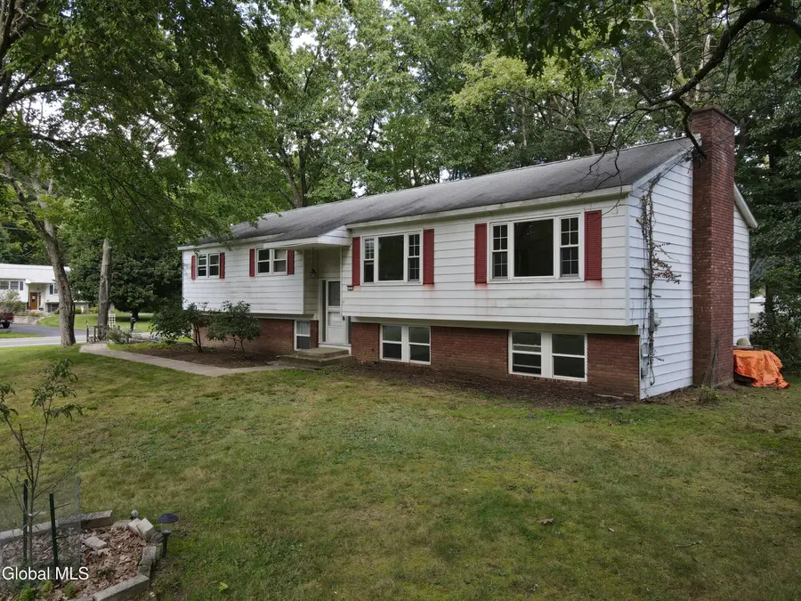 1 Torrero Drive, Clifton Park, NY 12065 - #2