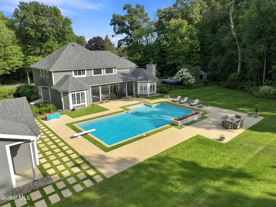 38 Campus View Drive, Albany, NY 12211 - #3