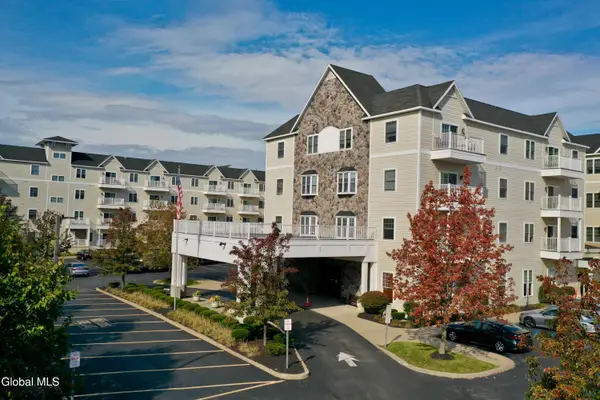 8 Wall Street #APT 238, Clifton Park, NY 12065
