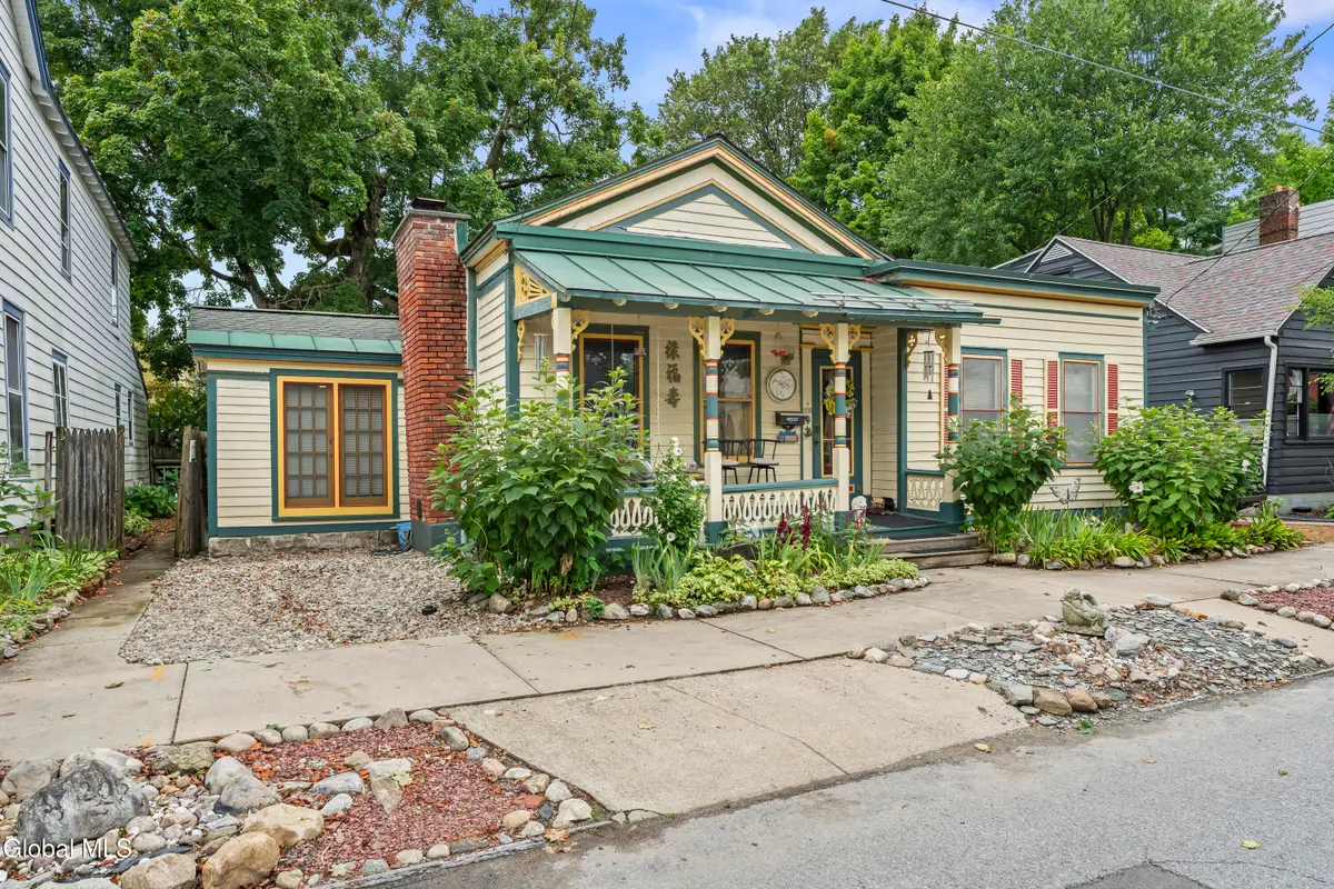 205 Regent Street, Saratoga Springs, NY 12866 - #1