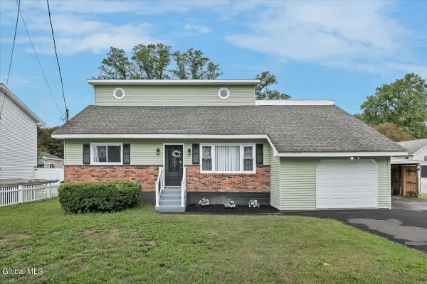 143 Ray Avenue, Schenectady, NY 12304