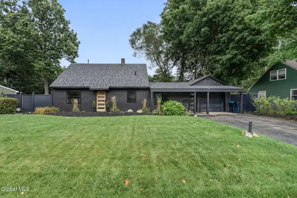 1048 Spry Lane, Rotterdam, NY 12303