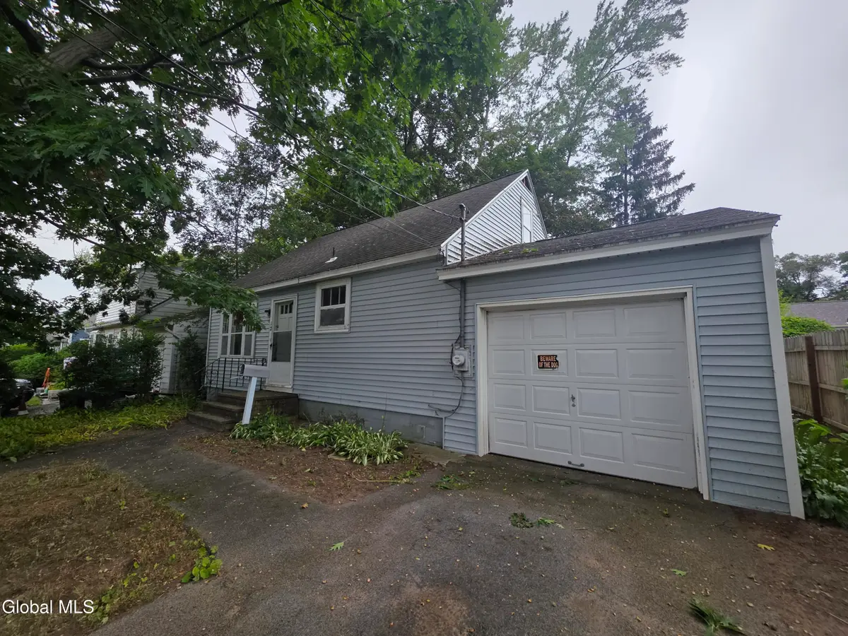 12 Fuller Terrace, Colonie, NY 12205 - #1