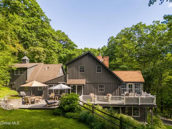 351 Dugway Road, Austerlitz, NY 12037