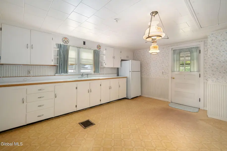 110 Main Street, Ravena, NY 12143 - #2