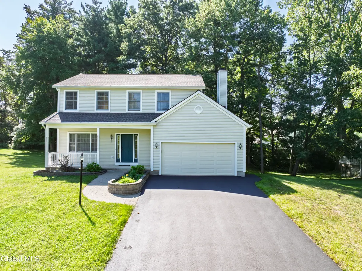 1912 Village Road, Niskayuna, NY 12309 - #1