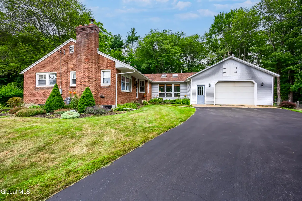 8 Sherwood Park Drive, Burnt Hills, NY 12027 - #1