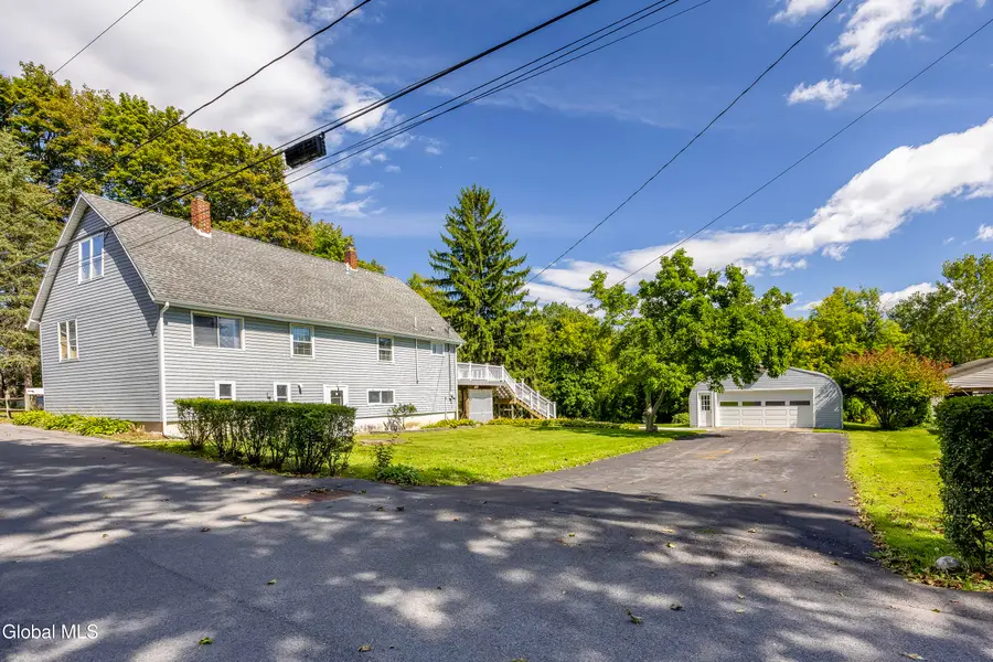 2 Landor Lane, Cohoes, NY 12047 - #2