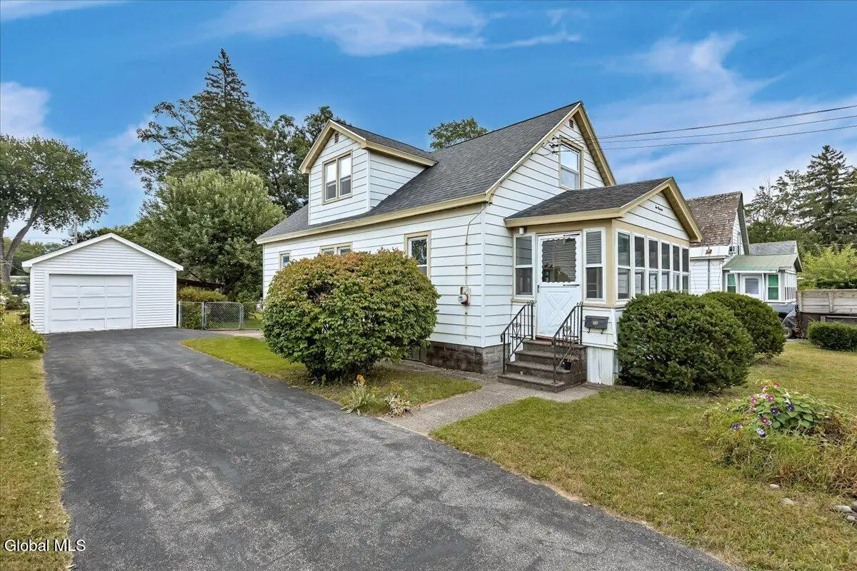 219 Stoodley Place, Rotterdam, NY 12303 - #1