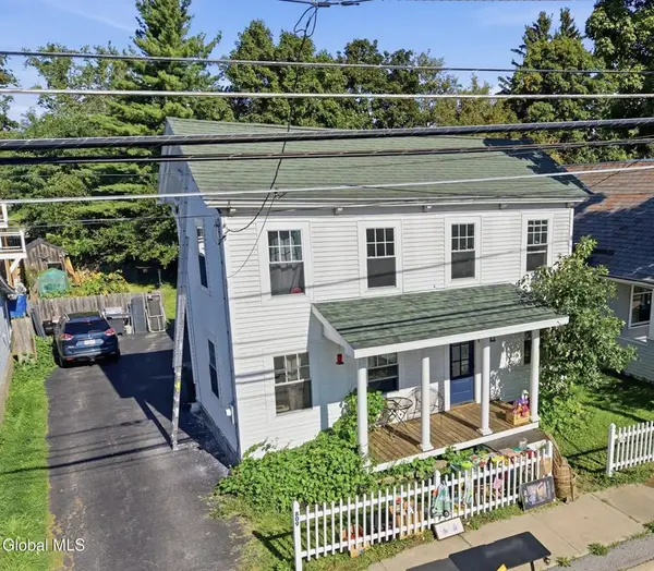 809 Hudson Avenue, Stillwater, NY 12170