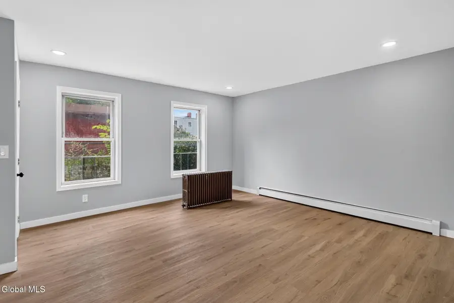17 Glen Avenue, Watervliet, NY 12189 - #2