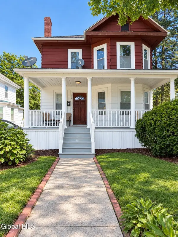 1033 Eastern Avenue, Schenectady, NY 12308