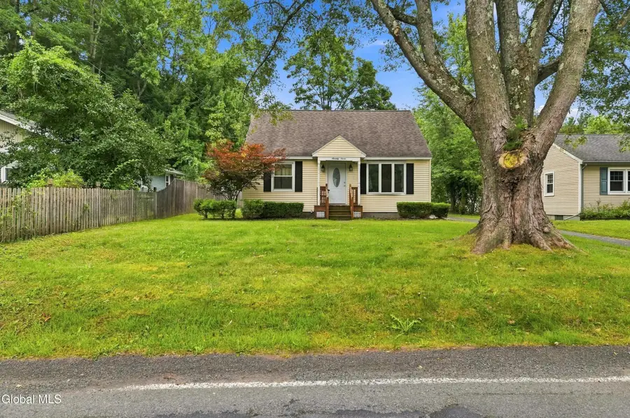 77 Willow Street, Guilderland, NY 12084 - #2