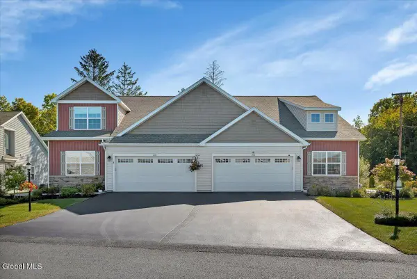 201 Casale Court, North Greenbush, NY 12180
