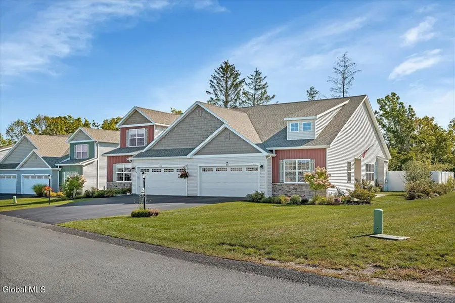 201 Casale Court, North Greenbush, NY 12180 - #3