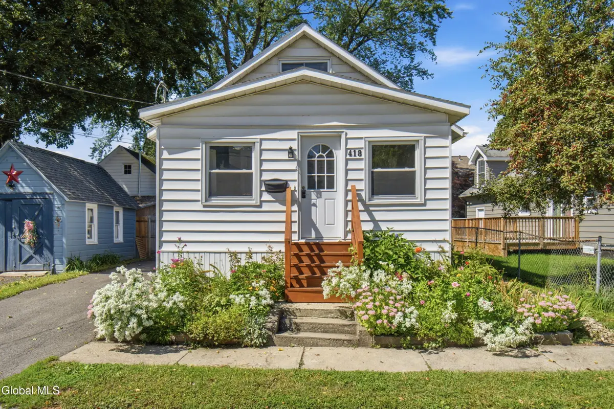 418 S Reynolds Street, Scotia, NY 12302 - #1