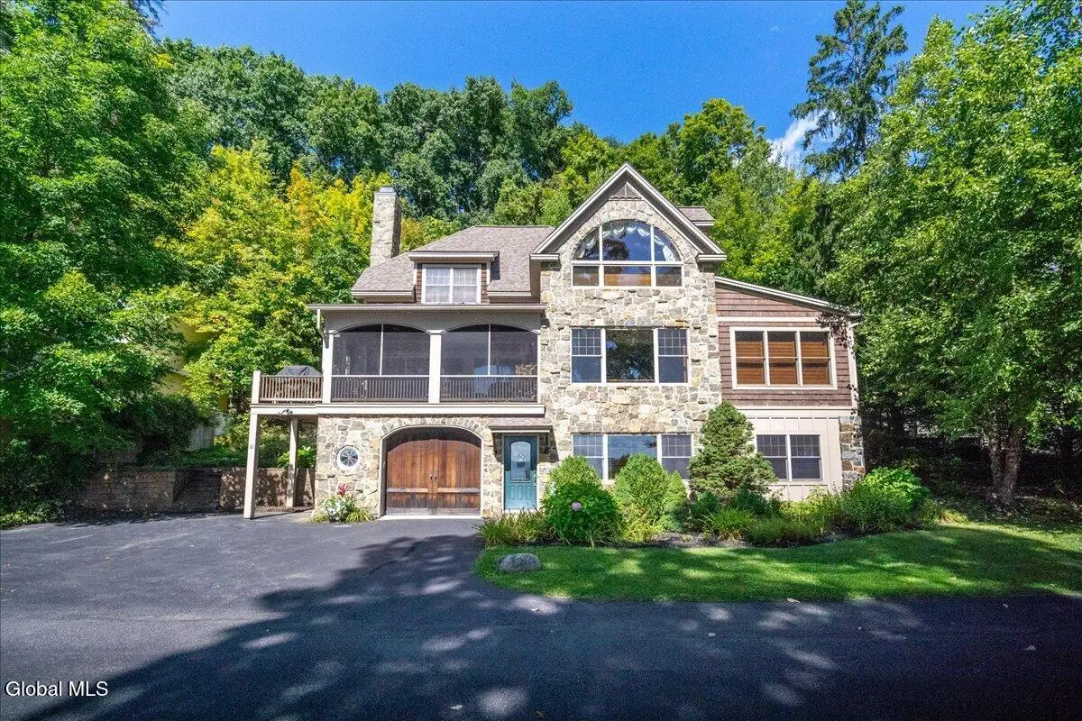 11 Manning Cove Road, Malta, NY 12020 - #1