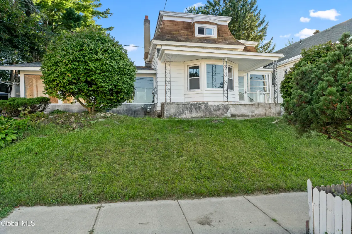 722 Salina Street, Schenectady, NY 12308 - #1