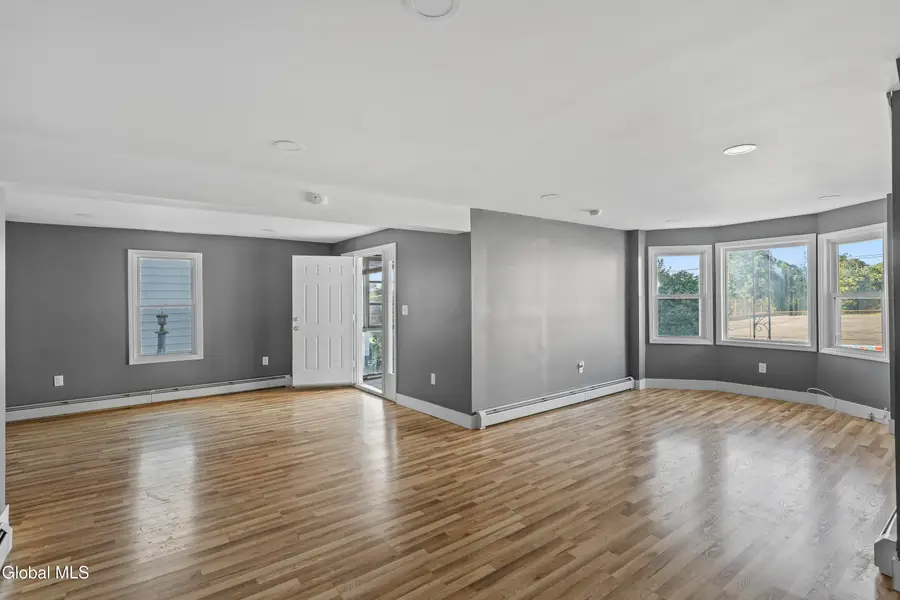 722 Salina Street, Schenectady, NY 12308 - #2