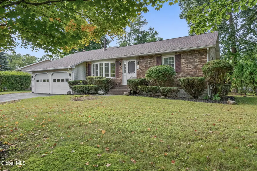 132 Sylvia Lane, Rotterdam, NY 12306 - #3