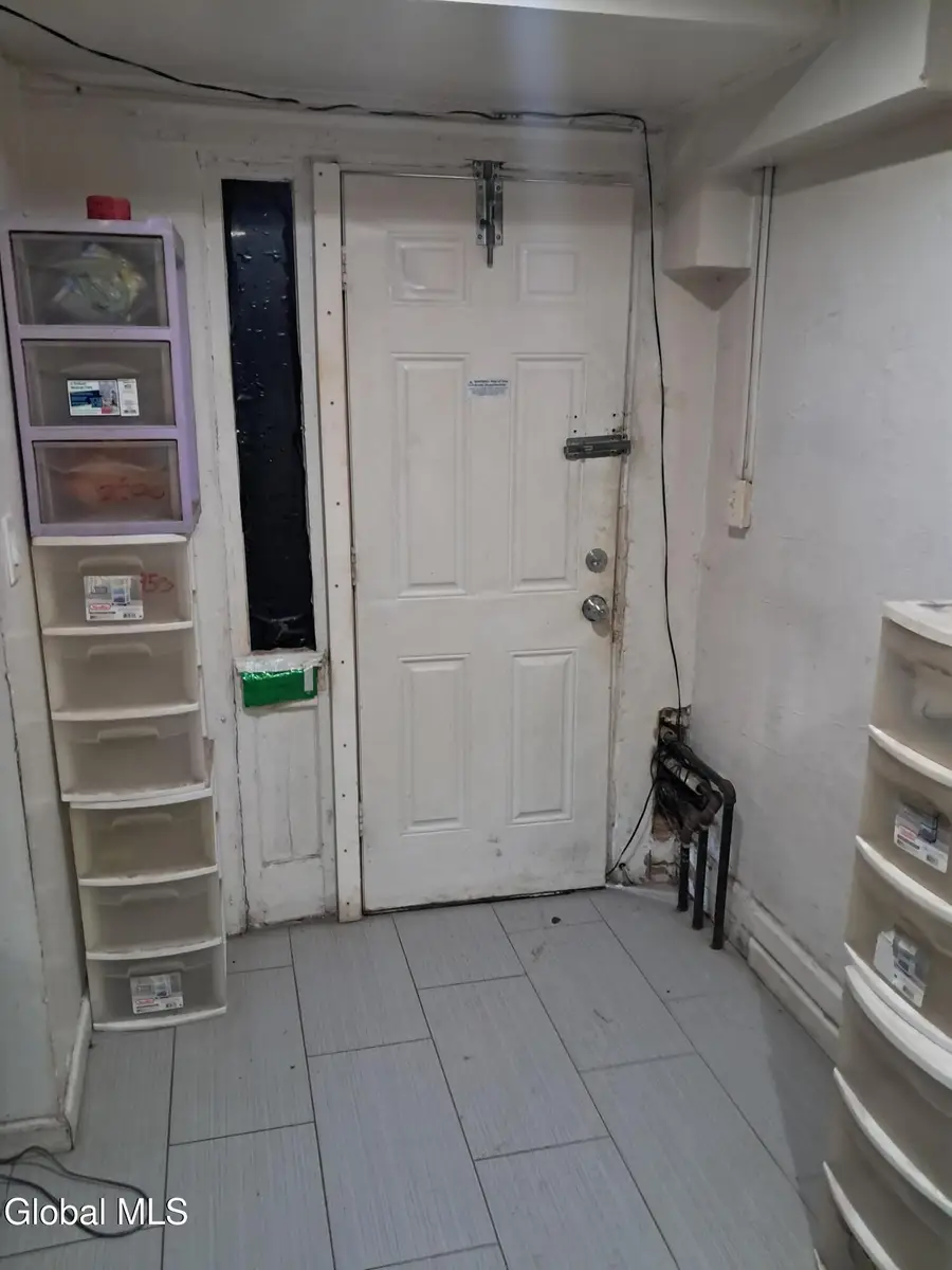 423 Clinton Avenue, Albany, NY 12206 - #3