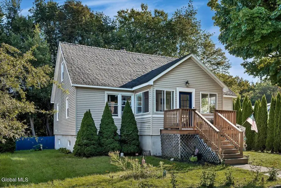 4 Streamview Lane, Wynantskill, NY 12198 - #3