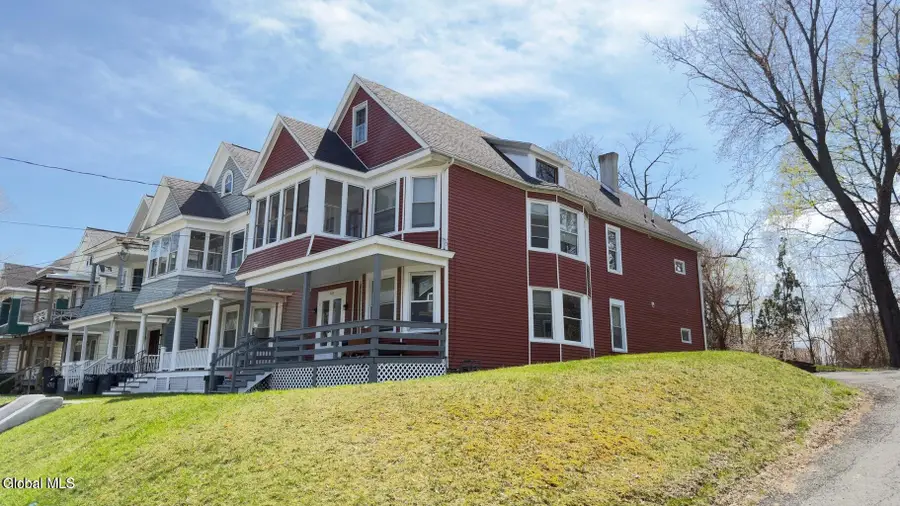 664 Myrtle Avenue, Albany, NY 12208 - #2