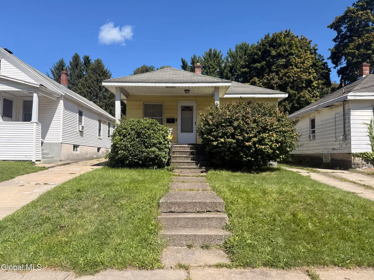 1017 Raymond Street, Schenectady, NY 12308 - #1