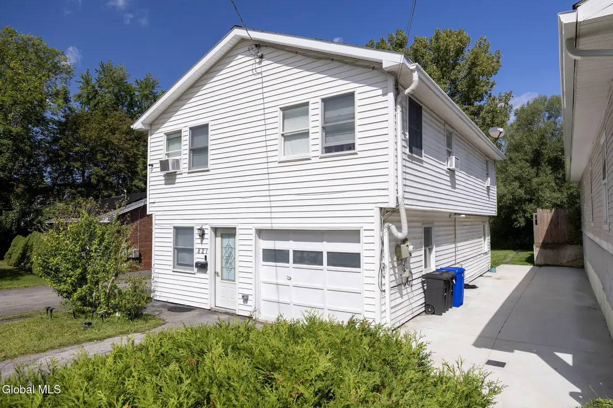 821 Hillside Avenue, Schenectady, NY 12308 - #1
