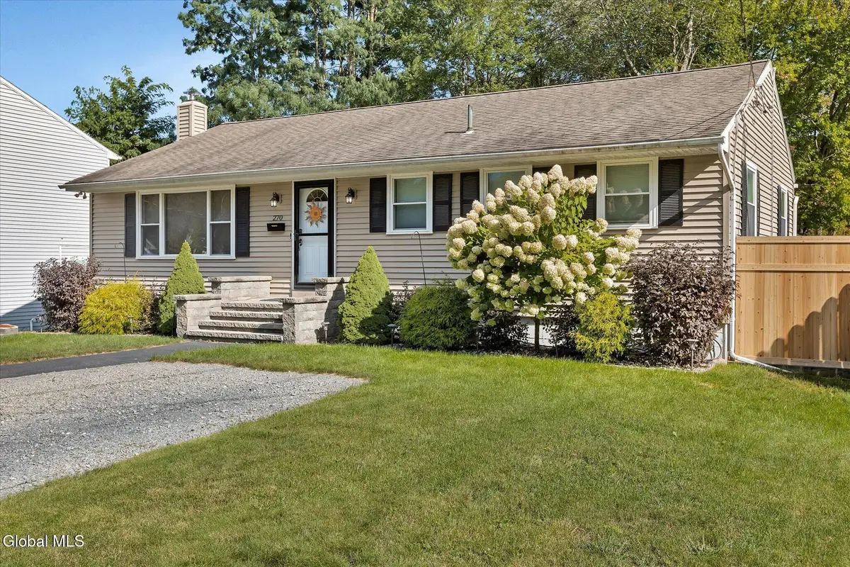 270 Daniels Avenue, Schenectady, NY 12304 - #1