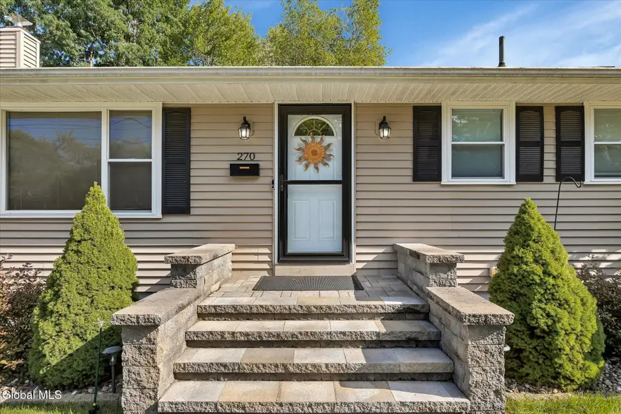 270 Daniels Avenue, Schenectady, NY 12304 - #3