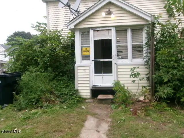 197 W Fulton Street, Gloversville, NY 12078 - #3