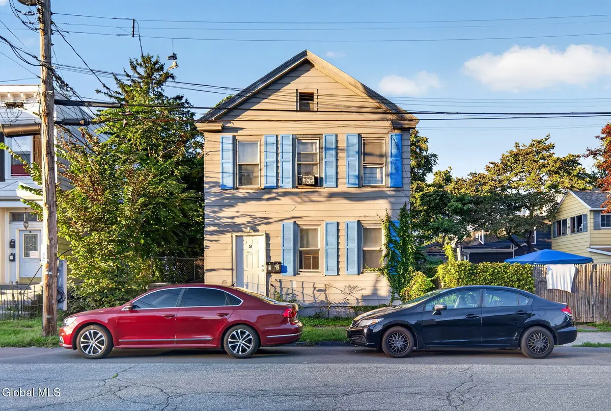 9 106th Street, Troy, NY 12182 - #1