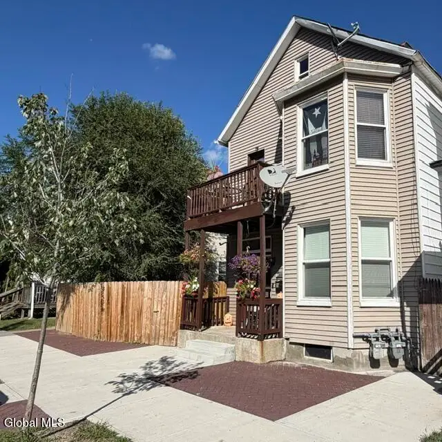 150 5th Avenue, Troy, NY 12180 - #1