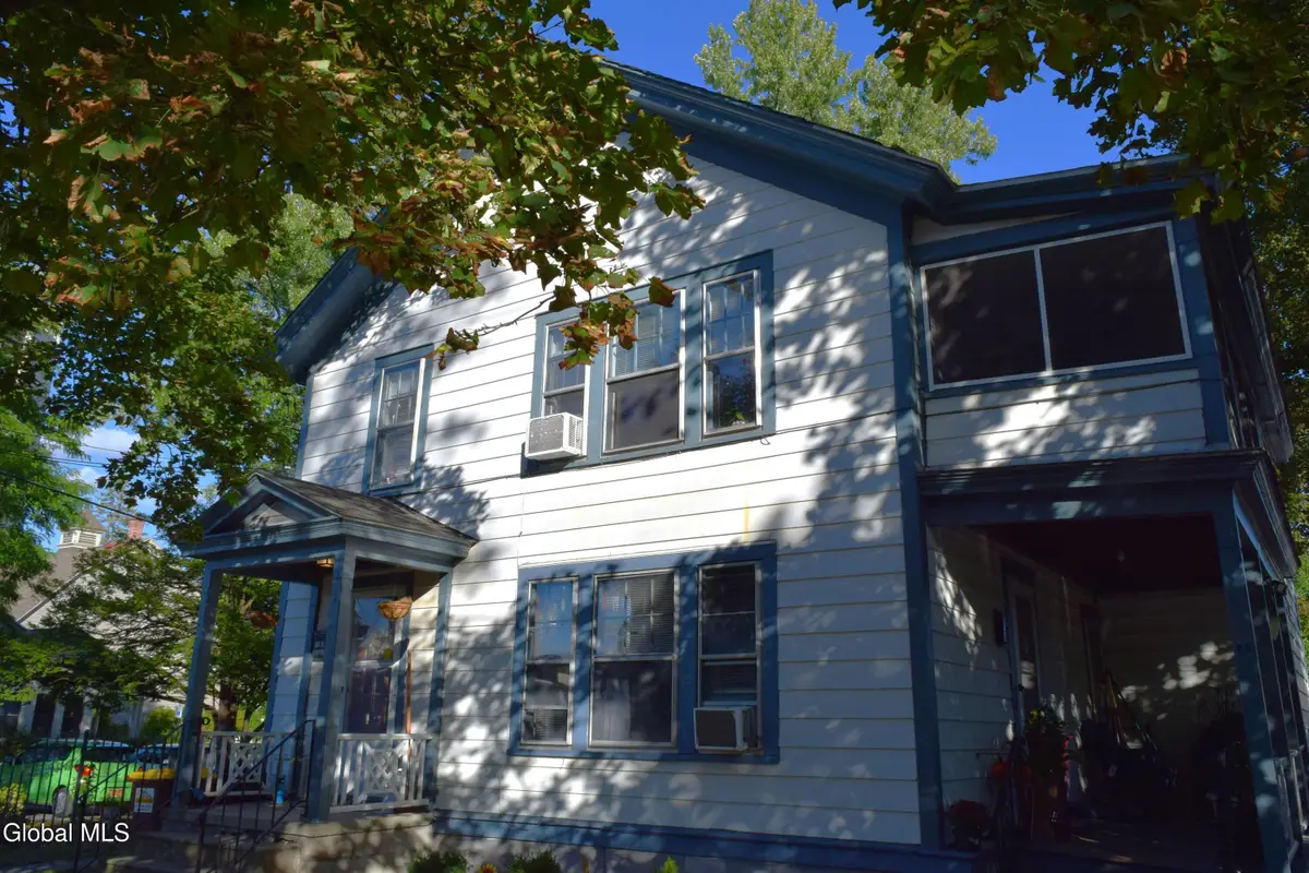 6 Bacon Street, Glens Falls, NY 12801 - #1