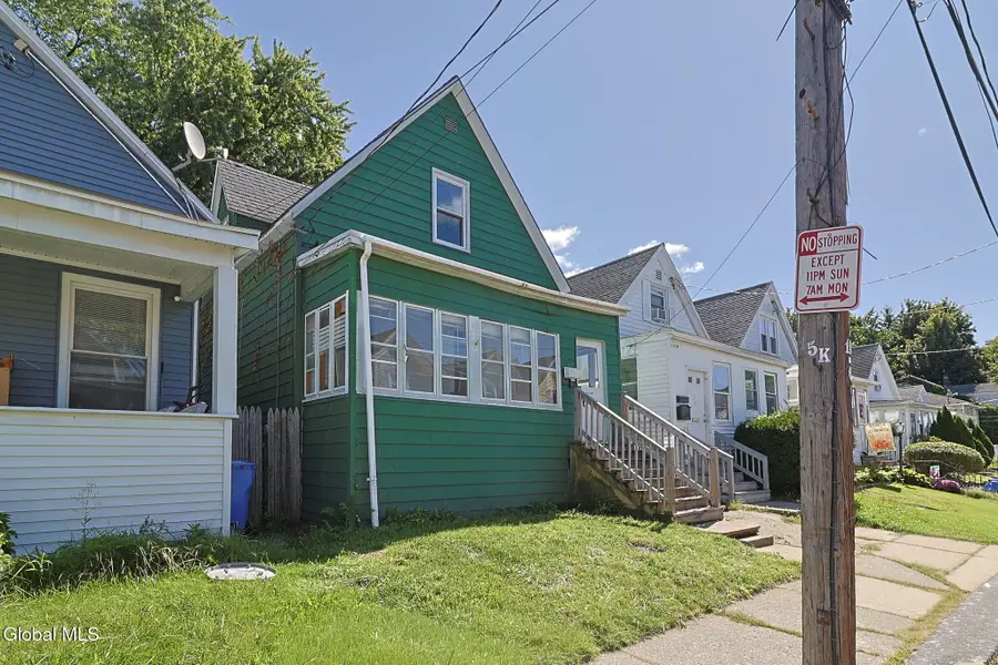 37 Raymo Street, Albany, NY 12209 - #3
