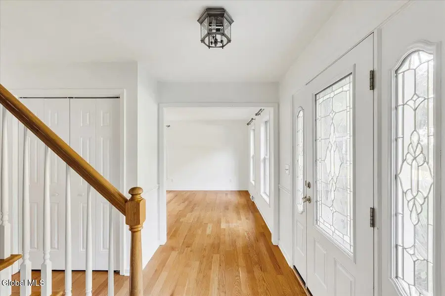 34 Darnley Greene, Bethlehem, NY 12054 - #3