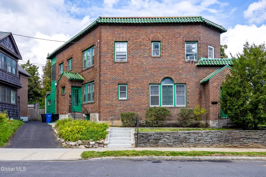 4 View Avenue, Albany, NY 12209 - #2