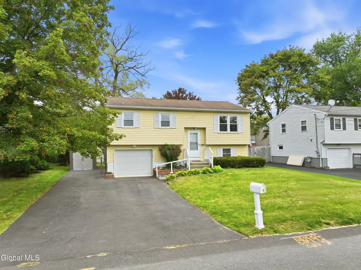 8 Denise Court, Rensselaer, NY 12144 - #1