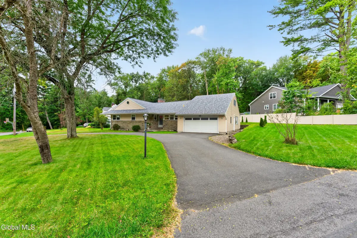 887 Morgan Avenue, Niskayuna, NY 12309 - #1