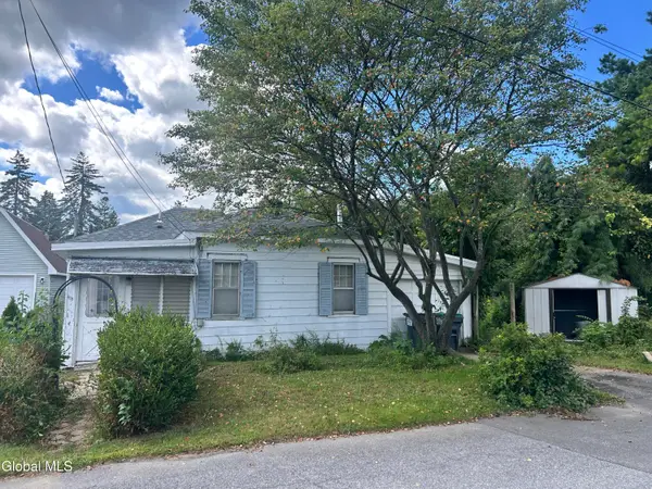108 Gullott Drive, Rotterdam, NY 12306