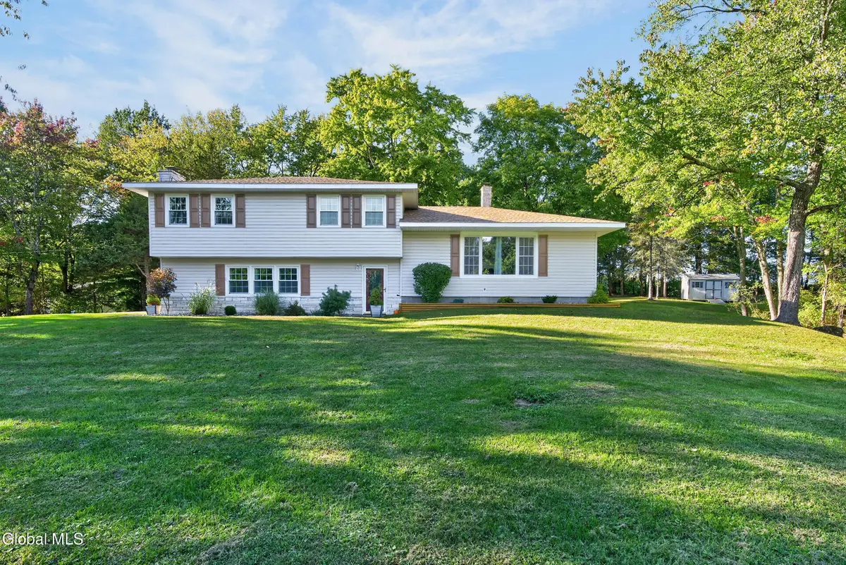 313 Pine Circle, Claverack, NY 12513 - #1