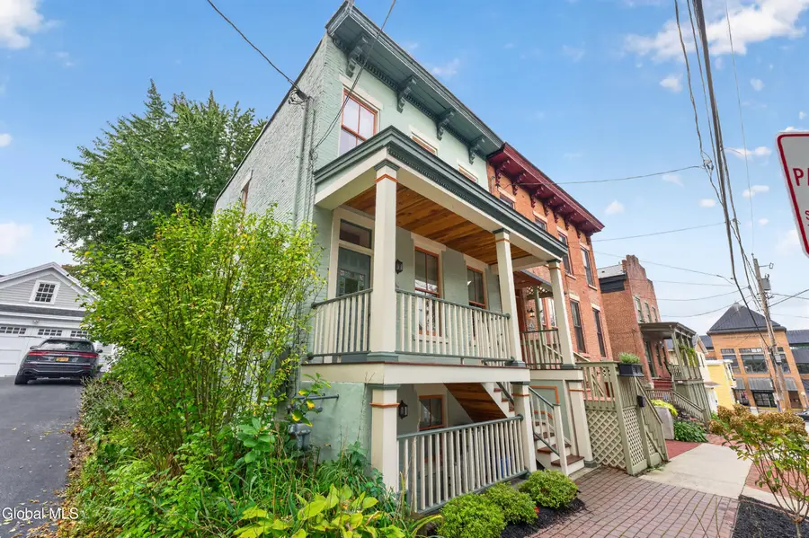 20 Lafayette Street, Saratoga Springs, NY 12866 - #2