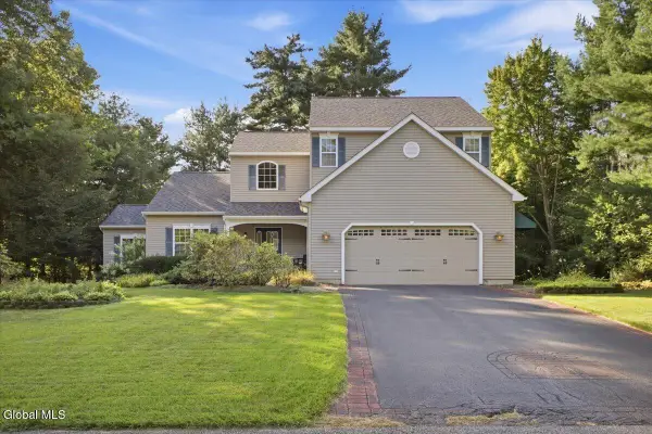 40 Lehland Drive, Queensbury, NY 12804