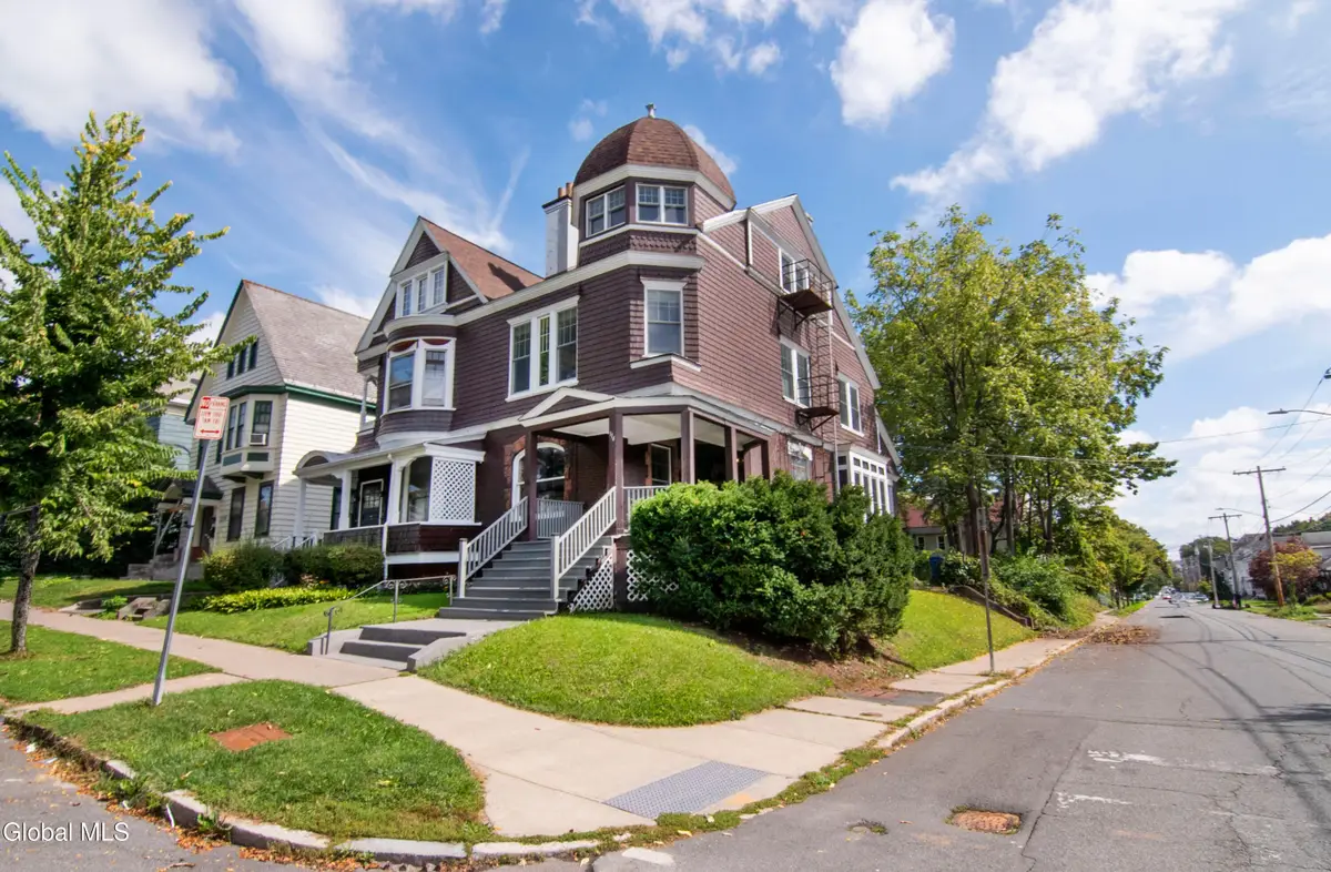 114 S Lake Avenue, Albany, NY 12208 - #1