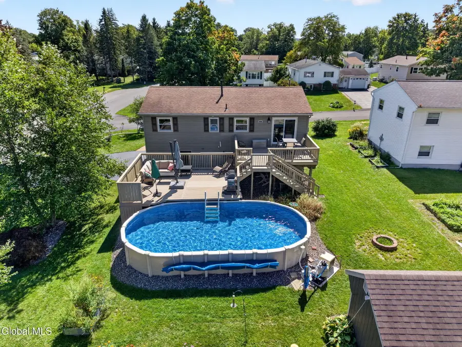 201 Deerfield Court, Voorheesville, NY 12186 - #2