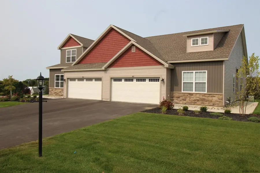 402 Michael Court, North Greenbush, NY 12180 - #3