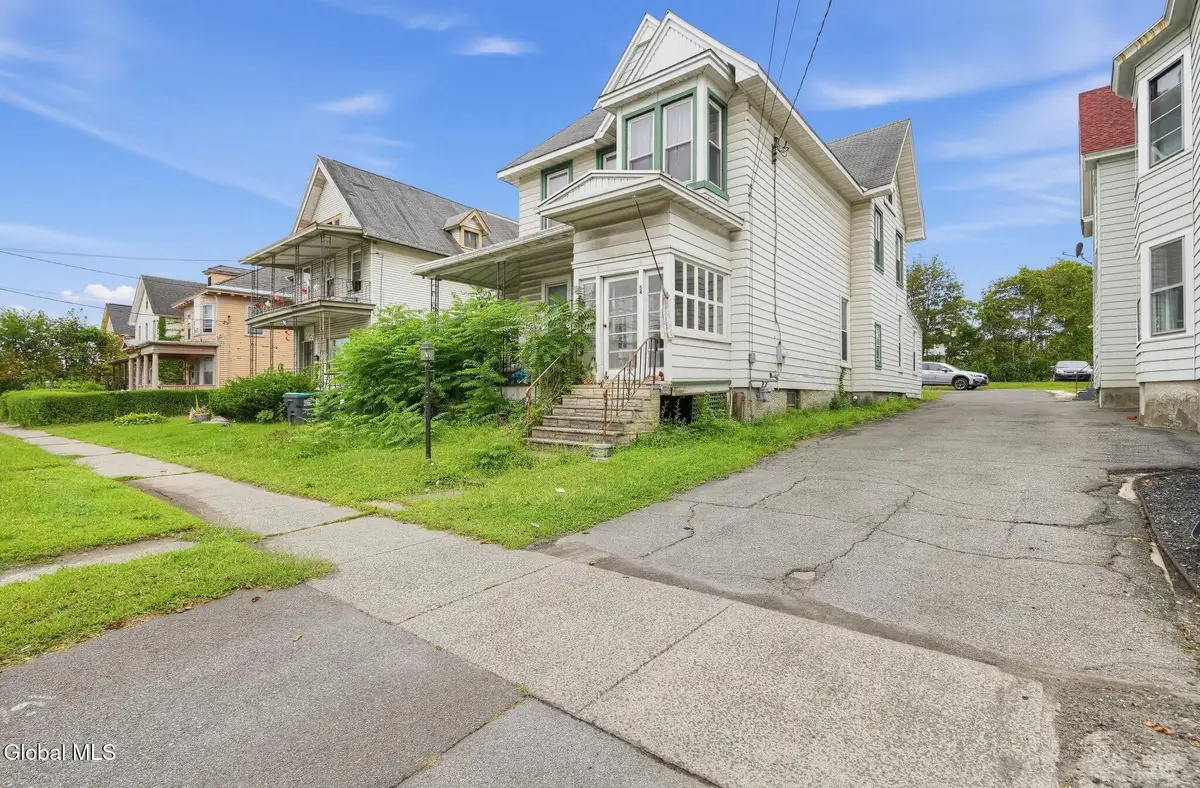 54 Saratoga Avenue, Waterford, NY 12188 - #1